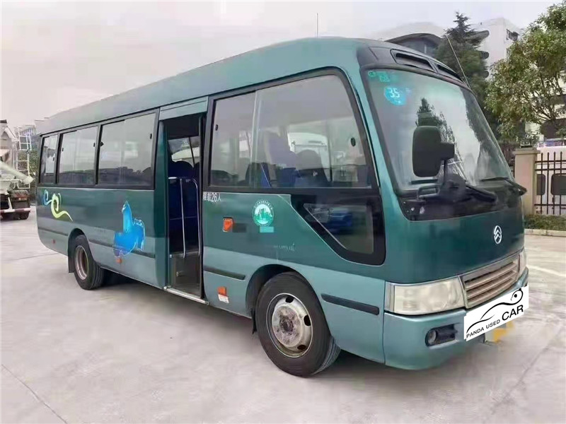 Autobus Brigata Dorata XML6700J28 (3)